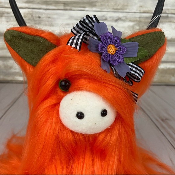 Highland Cow Coo Gnome Orange Fur Daisy Black White Purple Handmade Home Decor - Picture 6 of 12